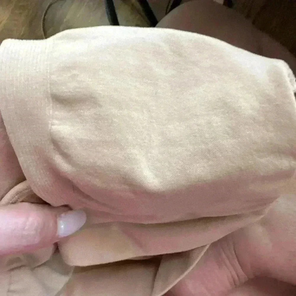 SEAMLESS SCULPT MID THIGH SHORT - S/M - NWOT - Picture 6 of 6